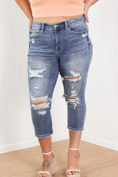 Judy Blue Wren Full Size Distressed Mid-Rise Denim Capri