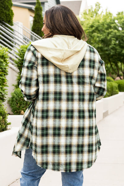 Plus Size Plaid Cruved Hem Button Front Shirt