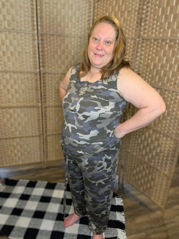 CAMOUFLAGE SLEEVELESS JOGGER JUMPSUIT WITH POCKETS