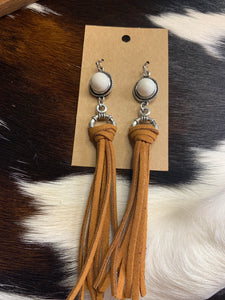 Natural White TQ Tassel Earrings